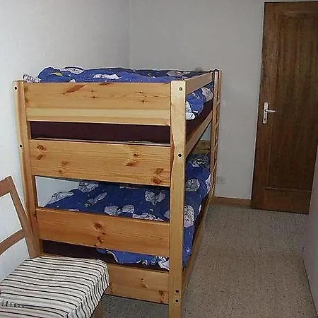 Saanen Sleeps 6 Wifi