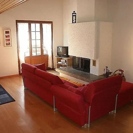 Saanen Sleeps 6 Wifi Διαμέρισμα Γκστάαντ